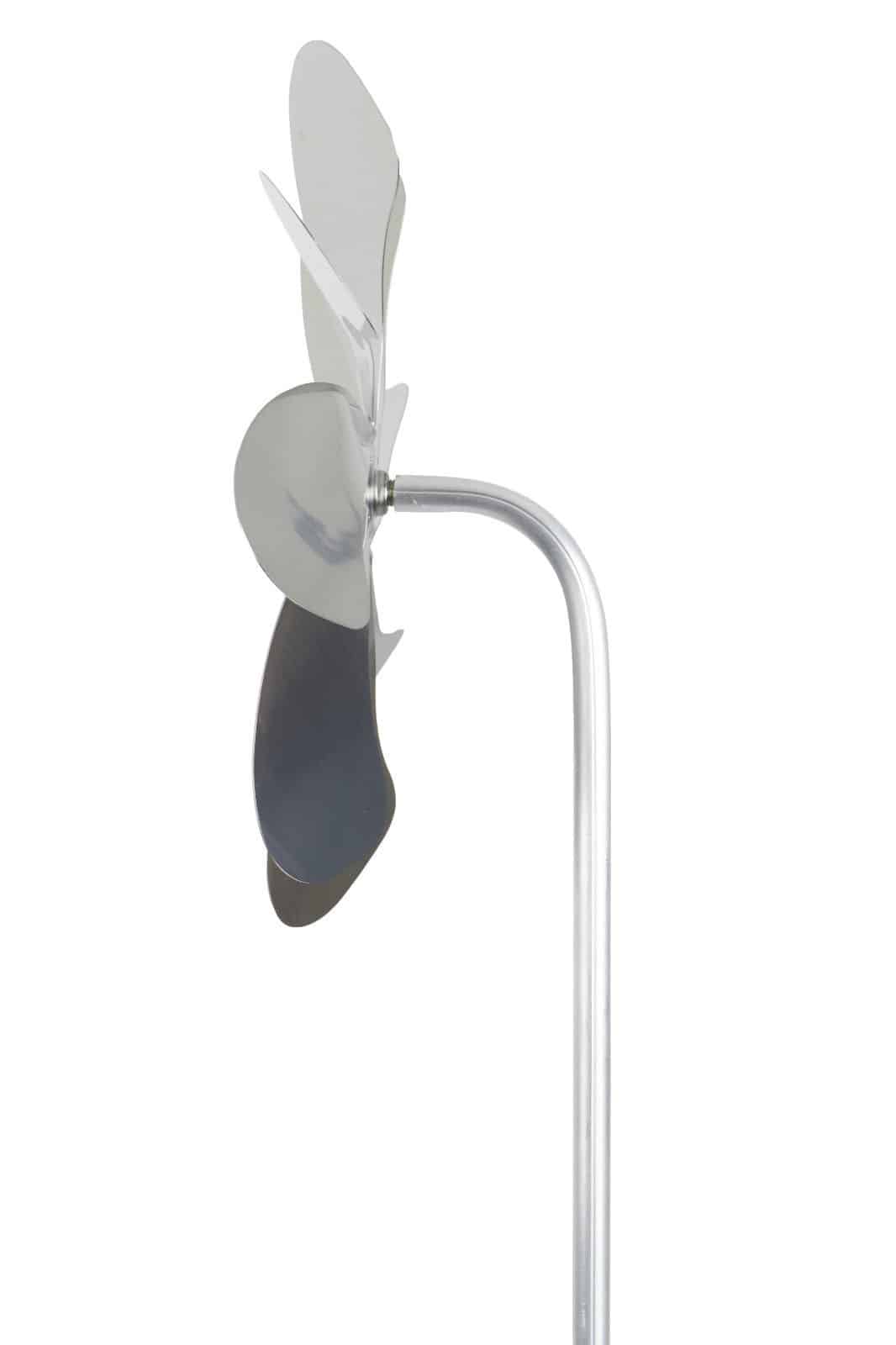 Hochwertiges Metall-Windspiel mit Flügeln für Garten oder Terrasse, dekoratives und beruhigendes Deko-Objekt.